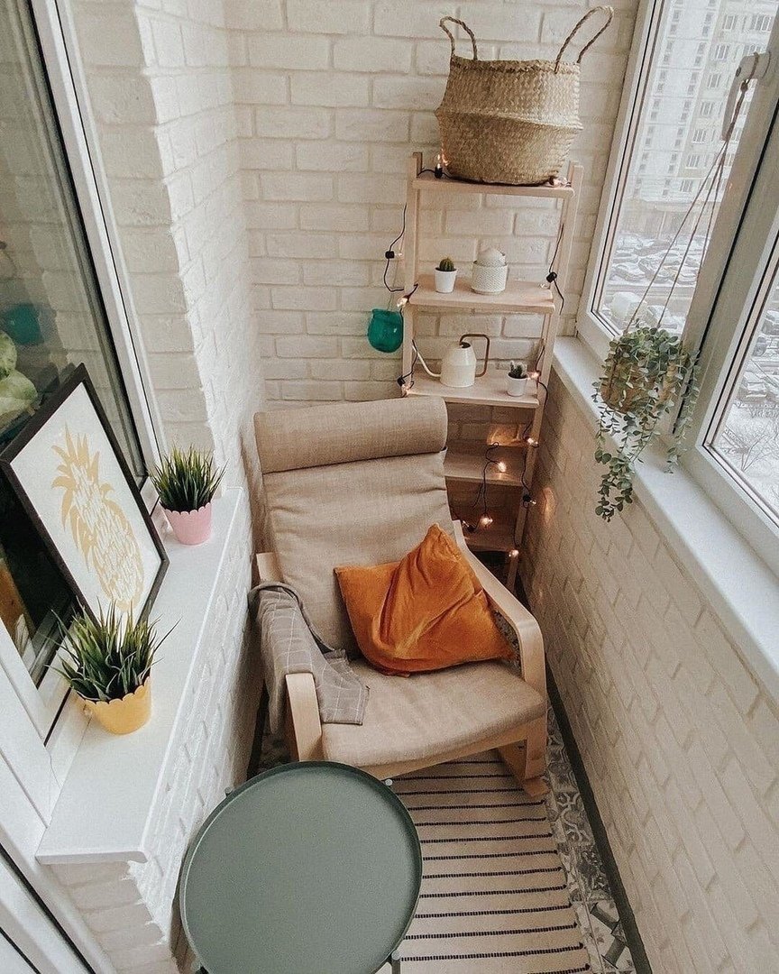 Уютная мебель для маленького балкона