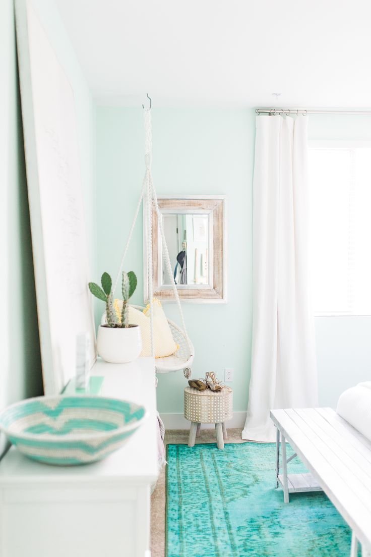 Mint Turquoise спальня