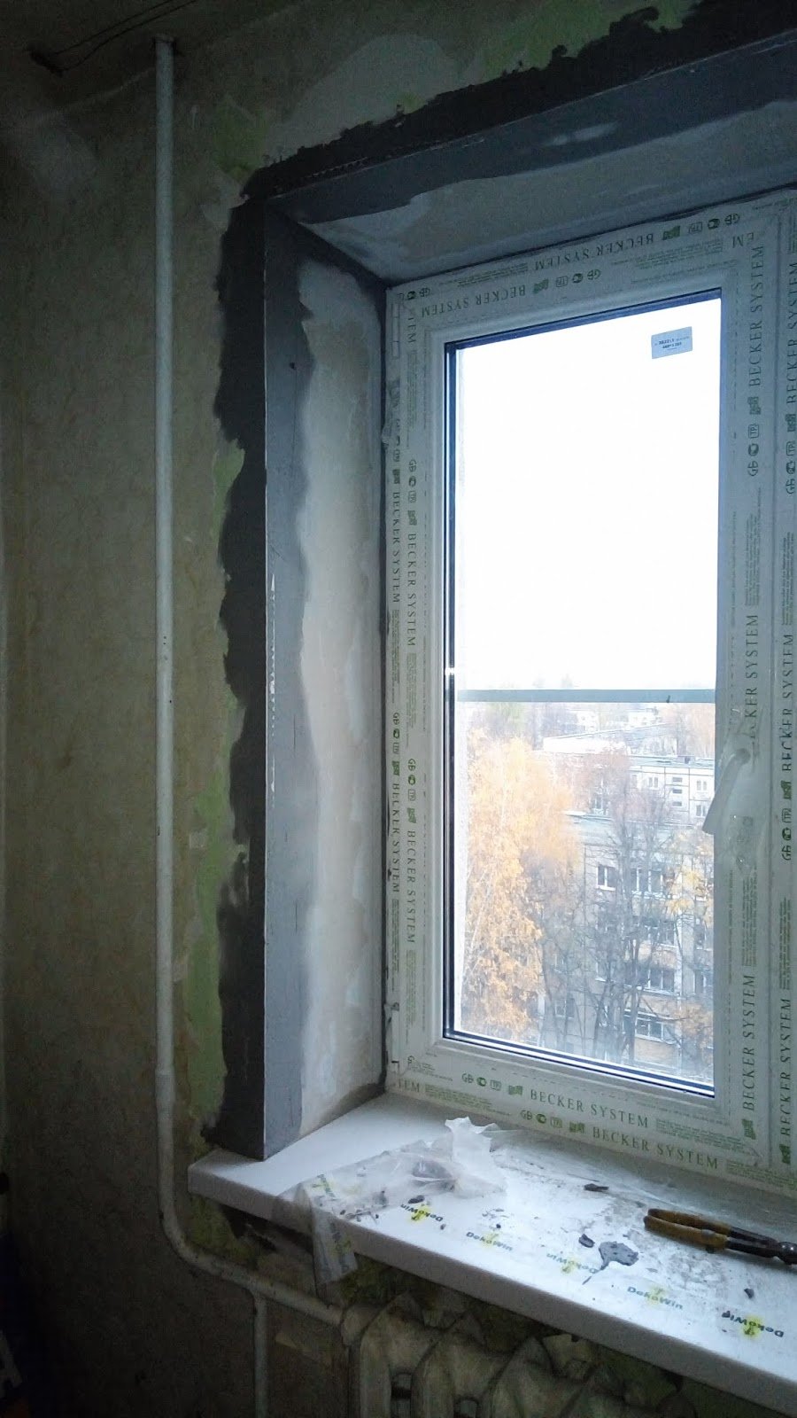 Откосы окна в ванной