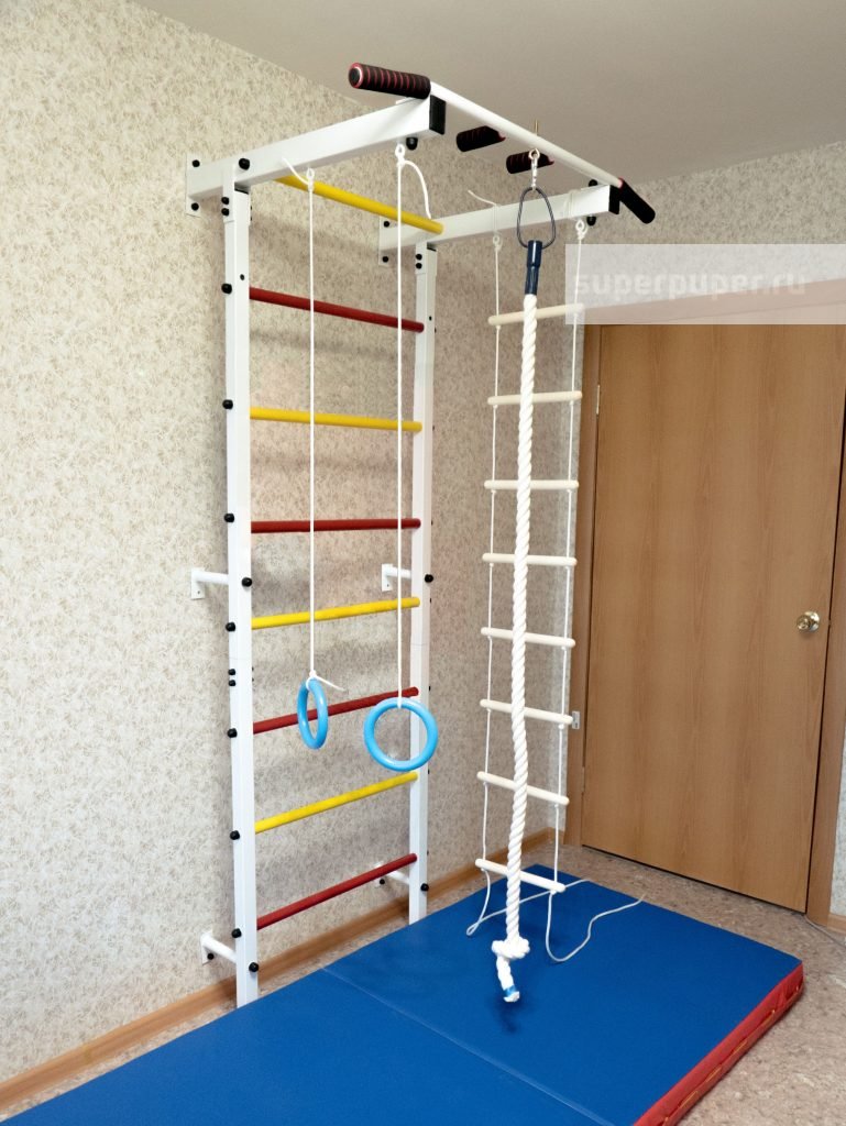 Шведская стенка с турником монолит 3