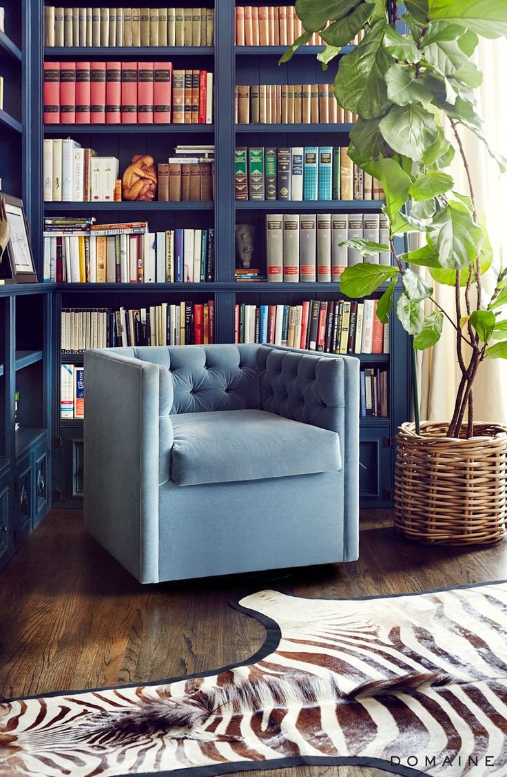 Кресло с книжными полками