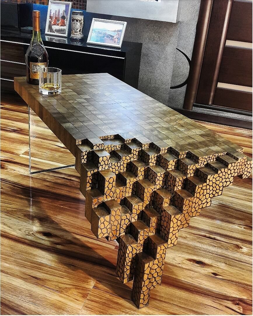 Оригинальные столики из дерева