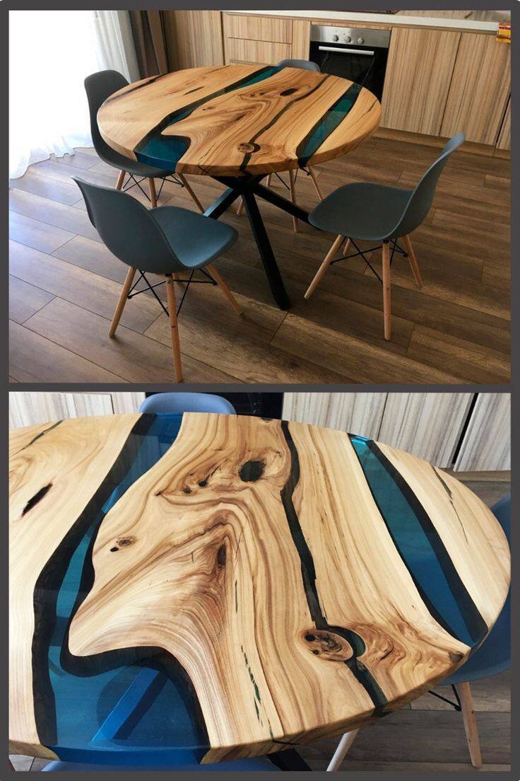 Деревянный стол с эпоксидной смолой