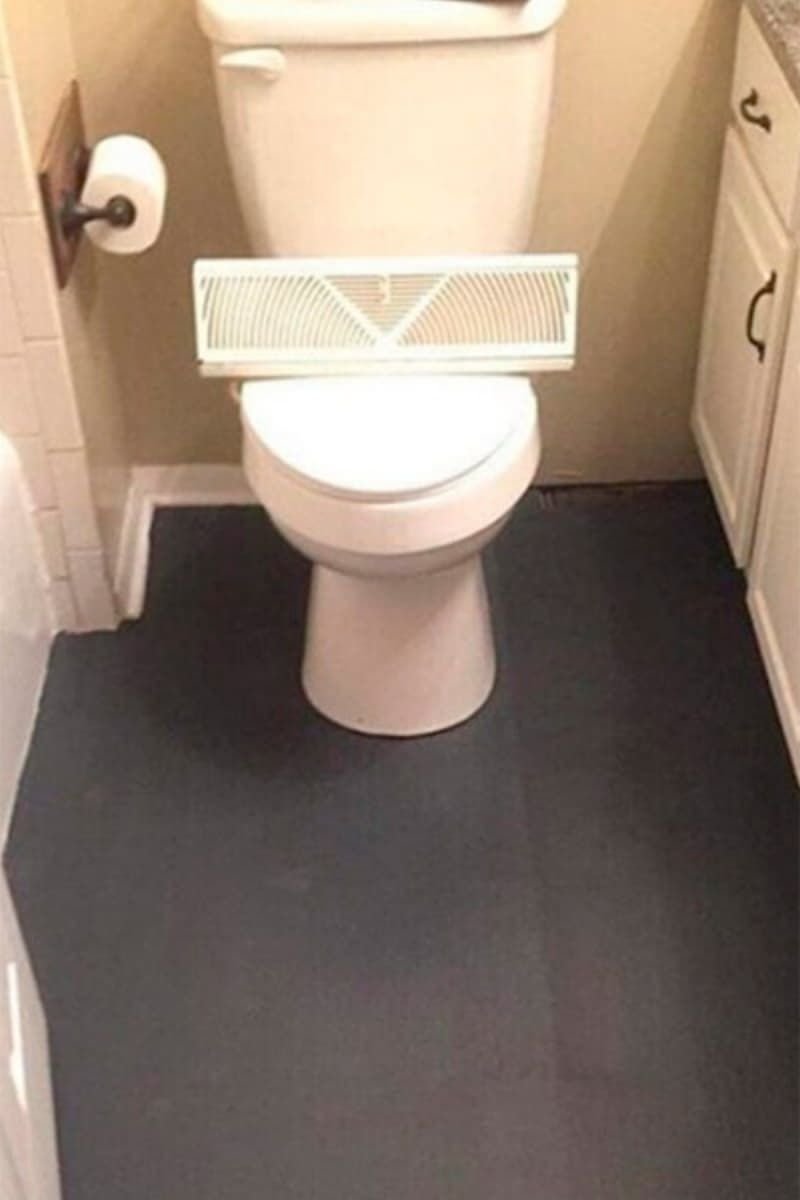 Линолеум в туалете