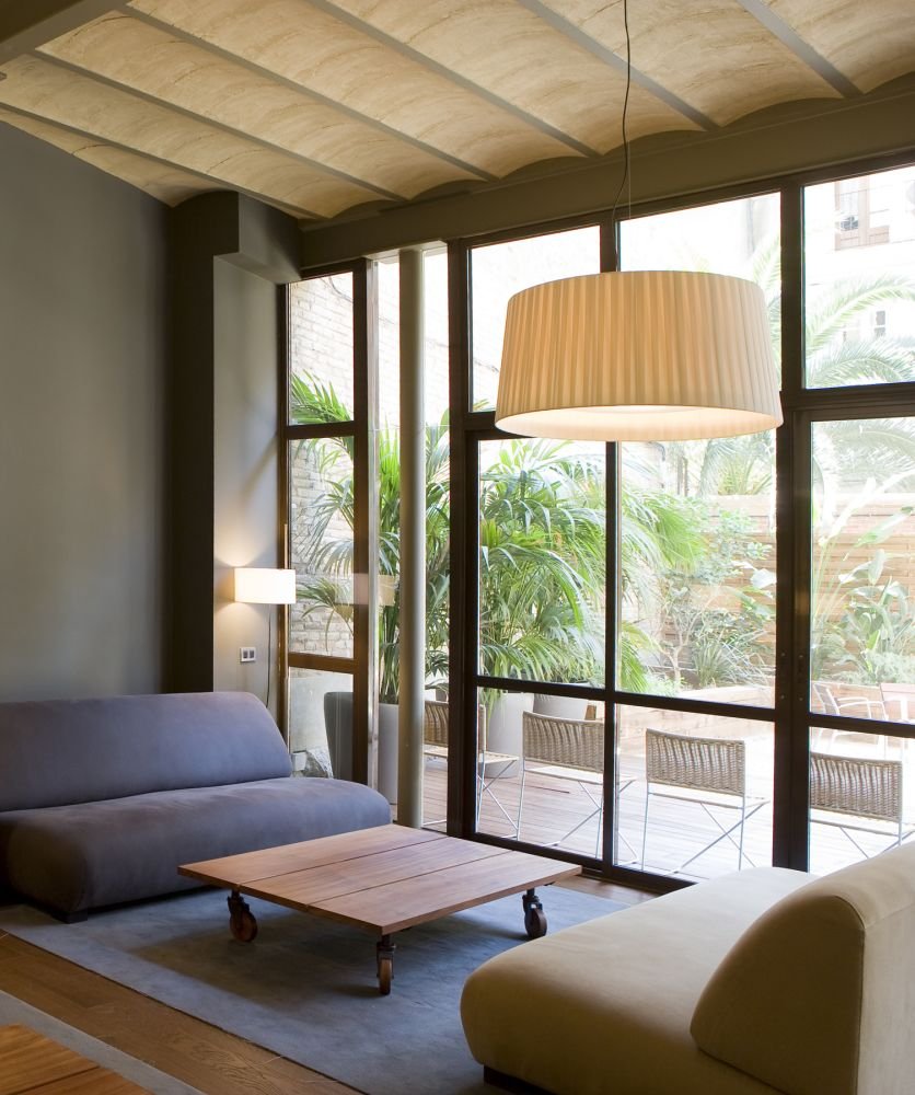 Светильник с деревянными Barcelona Design