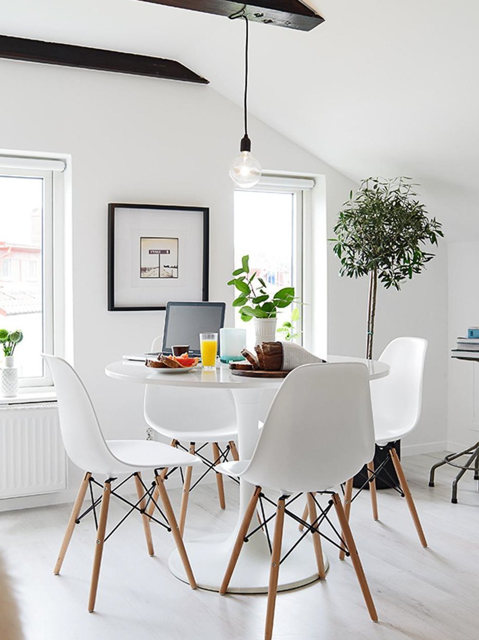 Стул Скандинавский Eames DSW белый