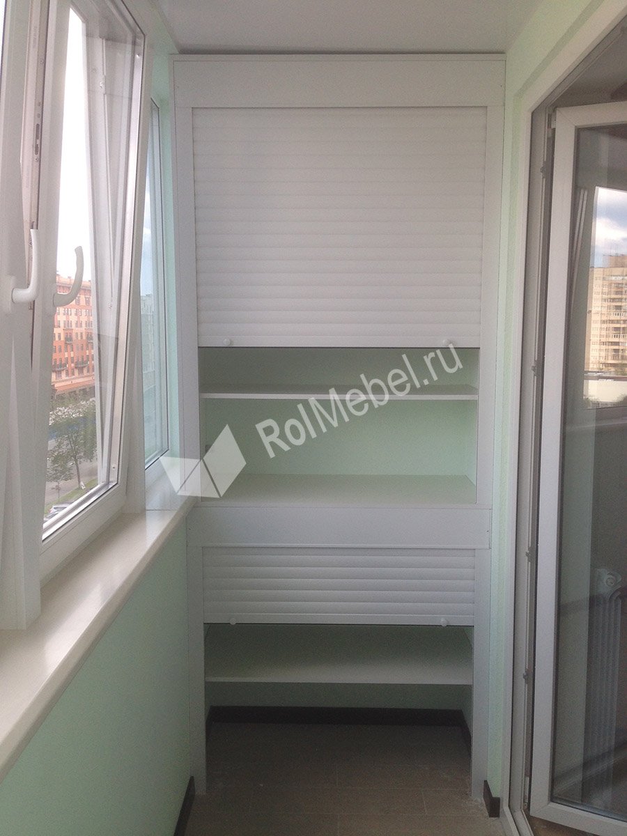 Встроенные шкафы на балкон с рольставнями Москва