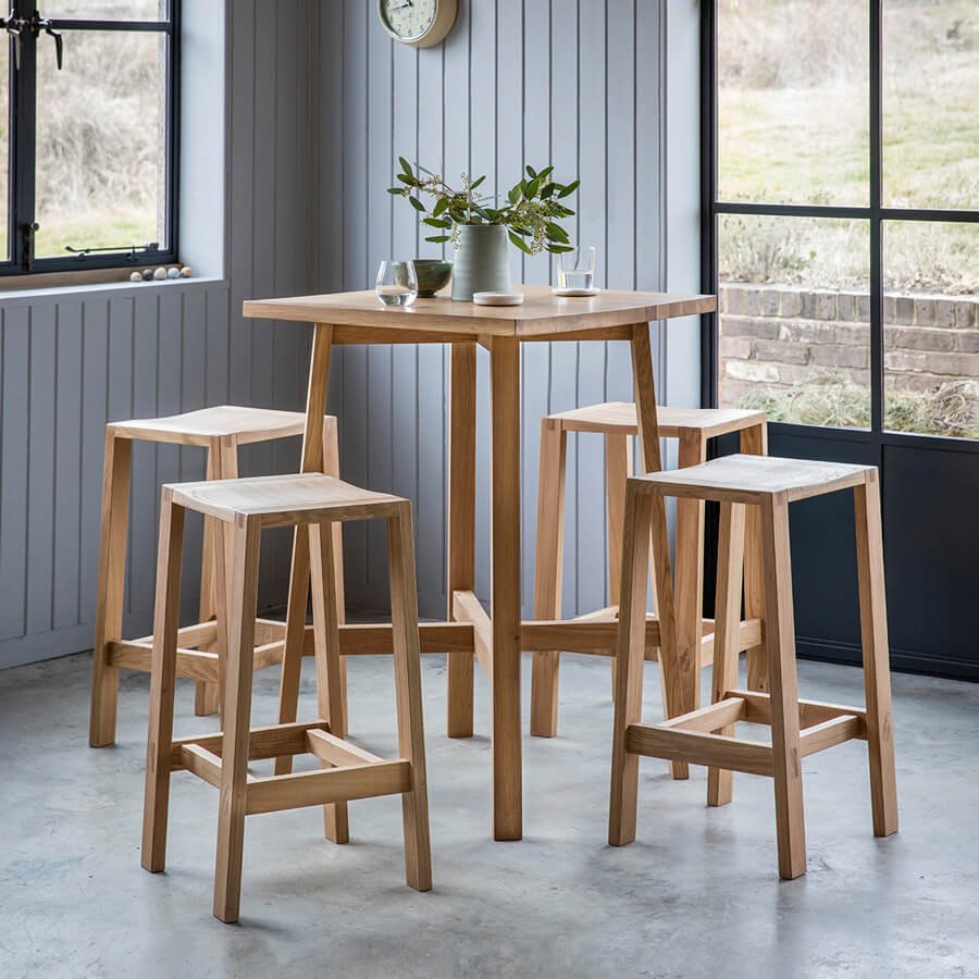 Bar Table