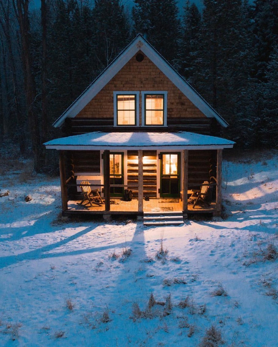 Зимний дачный дом