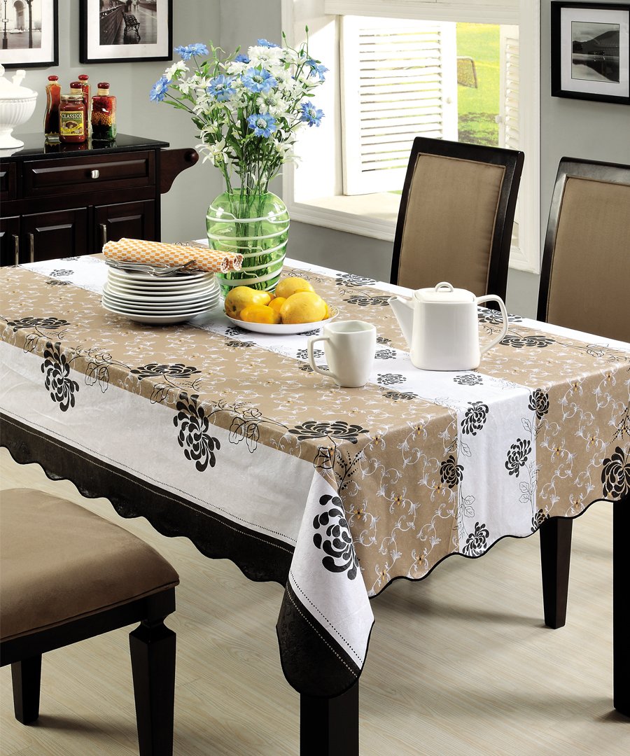 Скатерть guttenhaus 106x152см