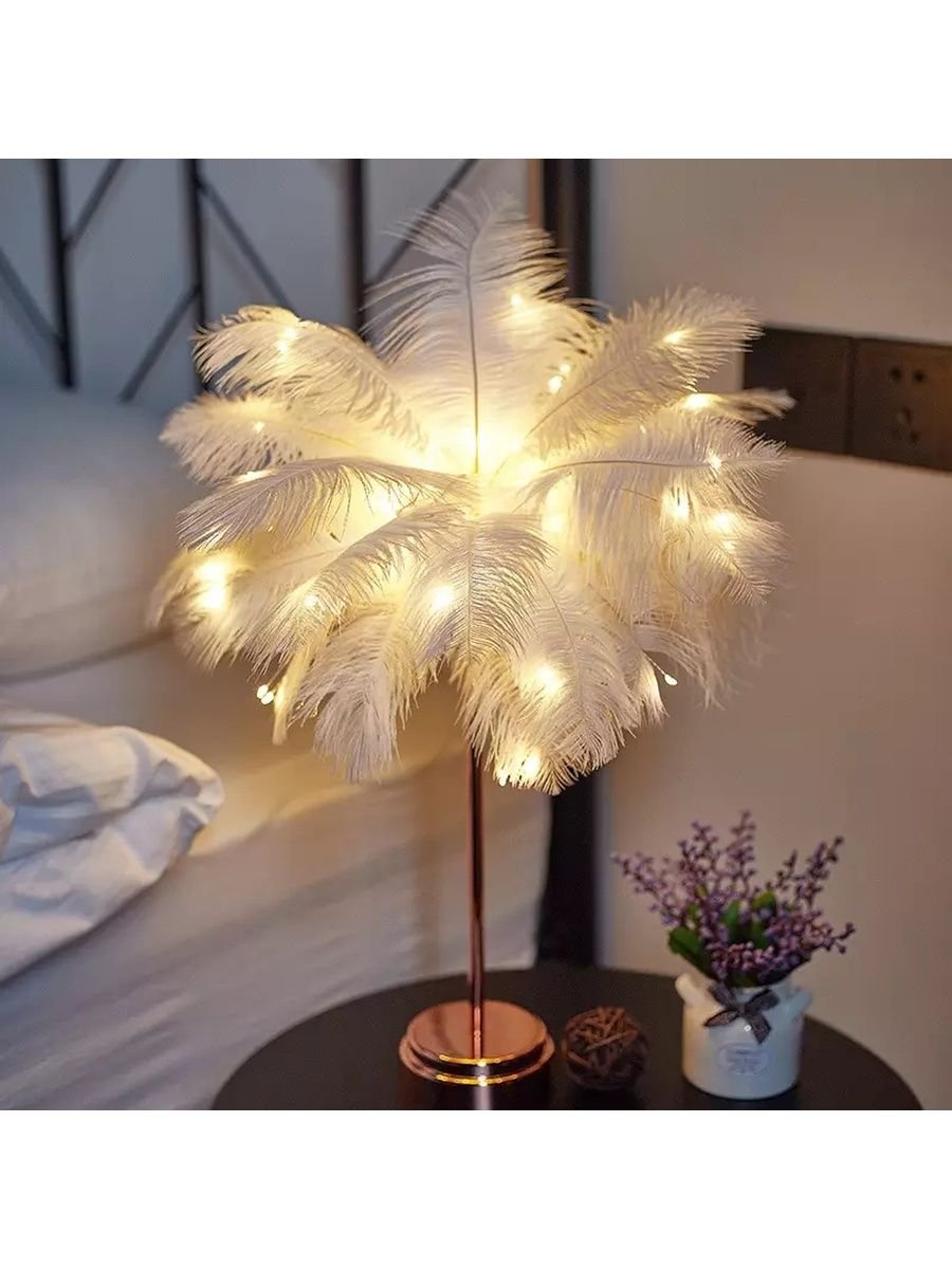 Лампа с перьями