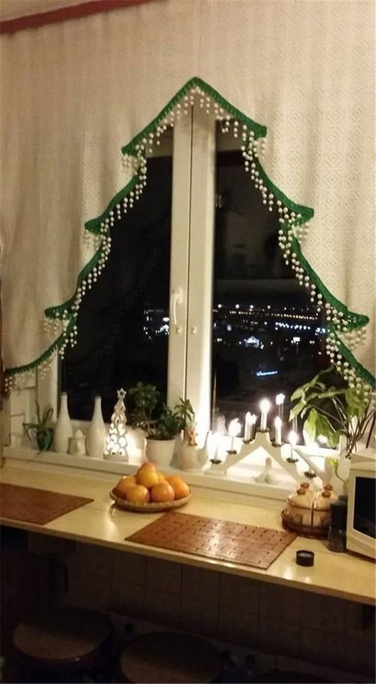 Новогодние украшения на занавески