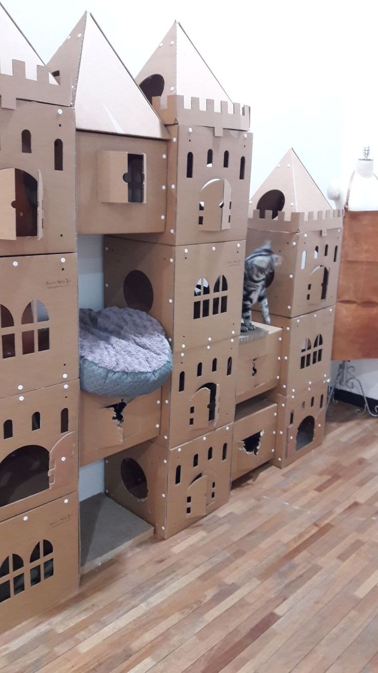 Картонные замки для котов