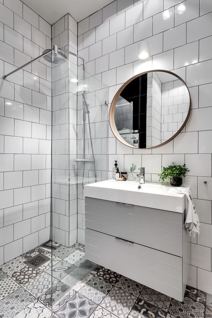 Зеркало в ванной в скандинавском стиле