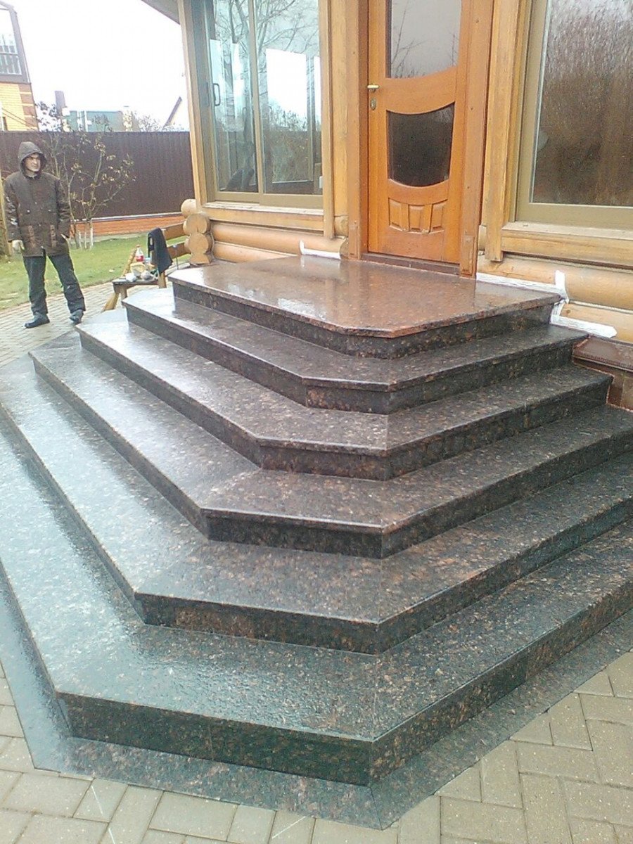 Ступени Тан Браун подступенки лезники гранит крыльцо