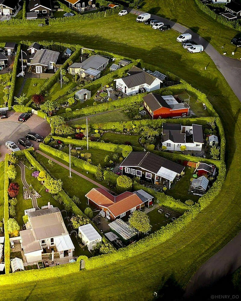 Brondby Garden City (город- сад).