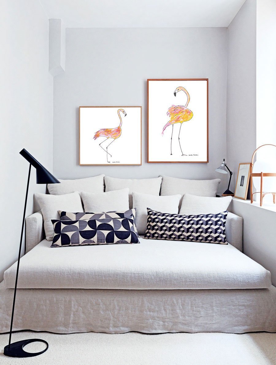 Маленькая спальня с диваном