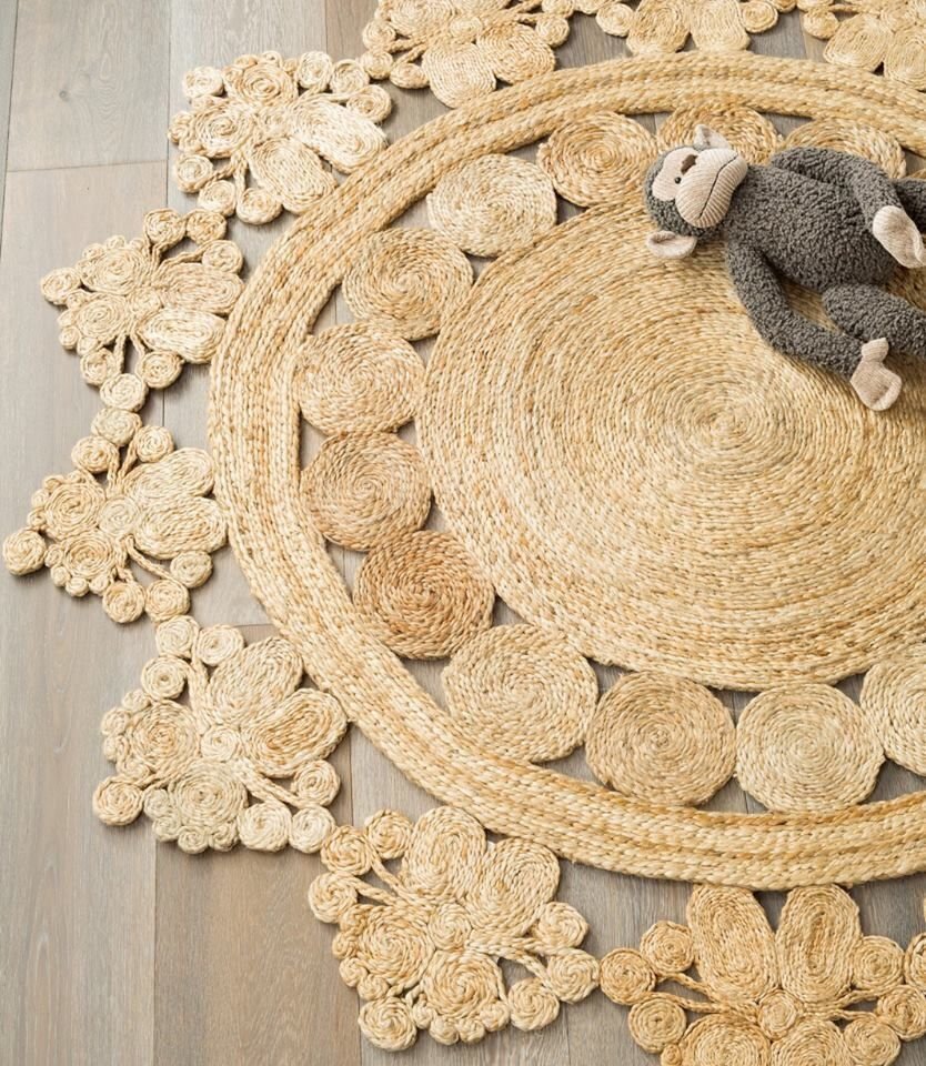 Вязаные коврики из джута