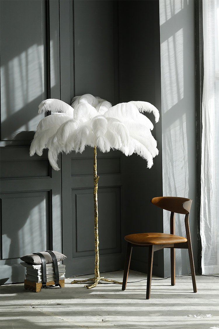 Торшер страусиные перья Feather Lamp a Modern
