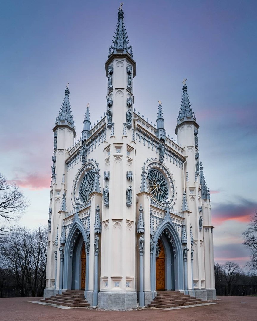 Готическая капелла (Церковь Святого Александра Невского)