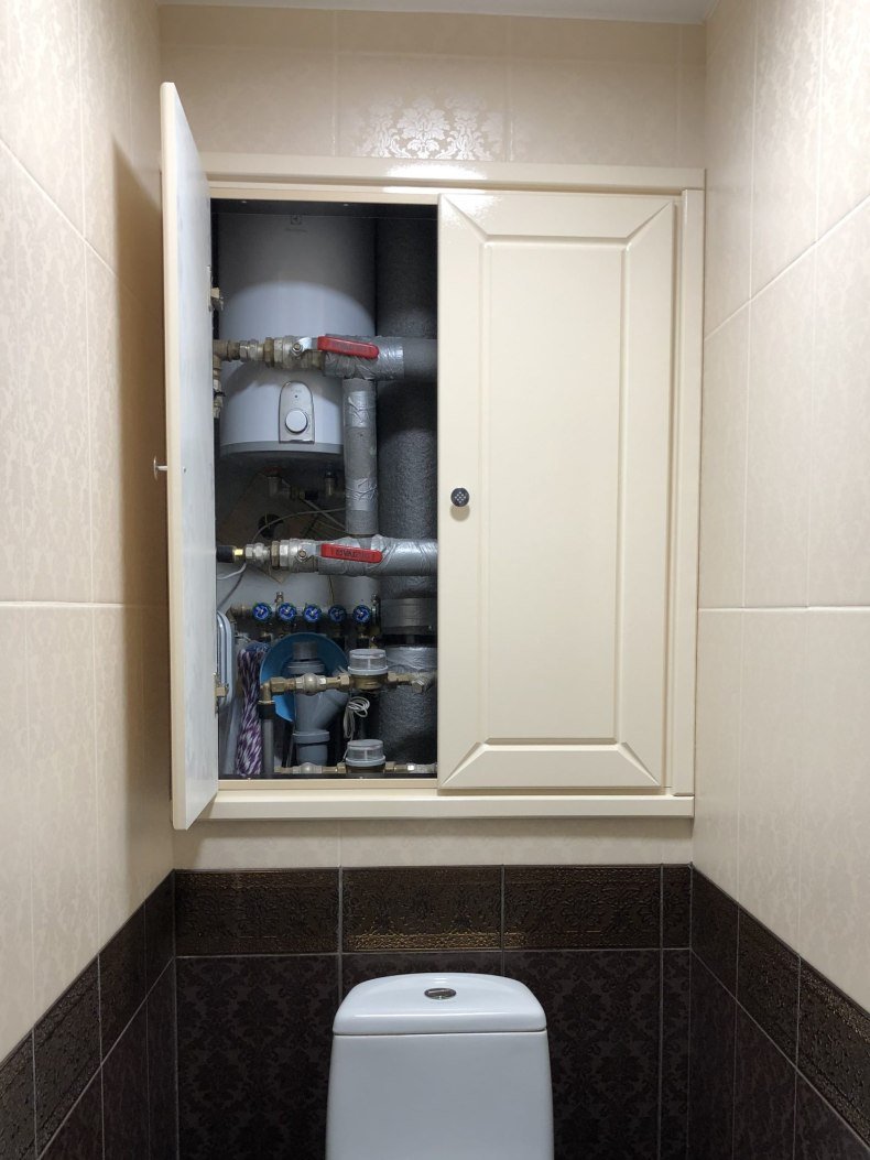Сантехнический шкаф в туалет