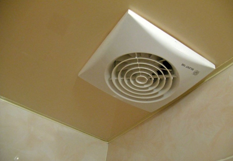 Вентилятор в натяжной потолок в ванной