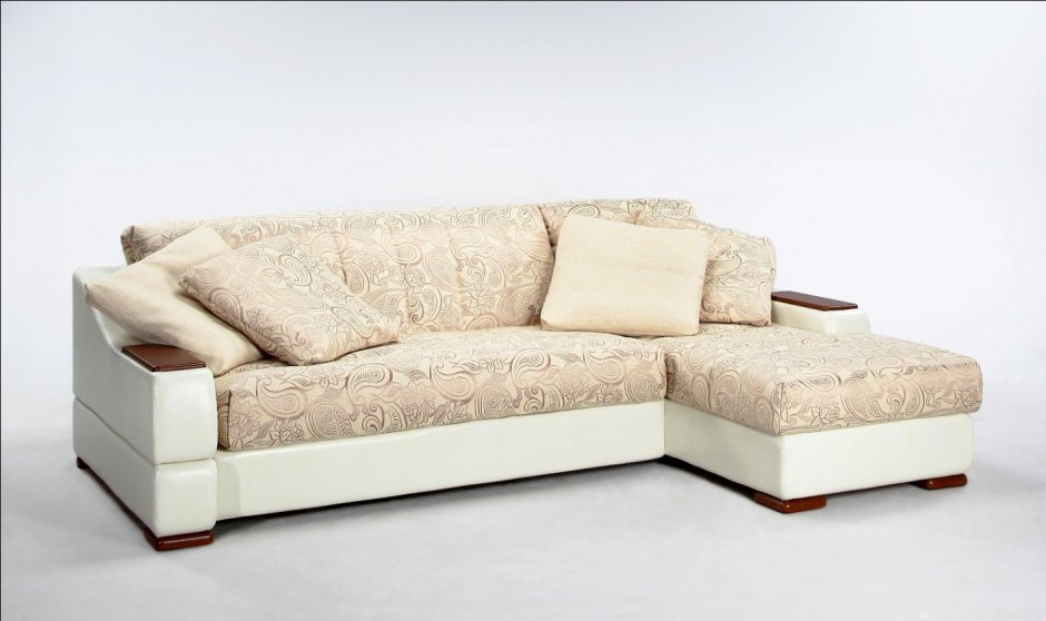 Модный угловой диван прошитый