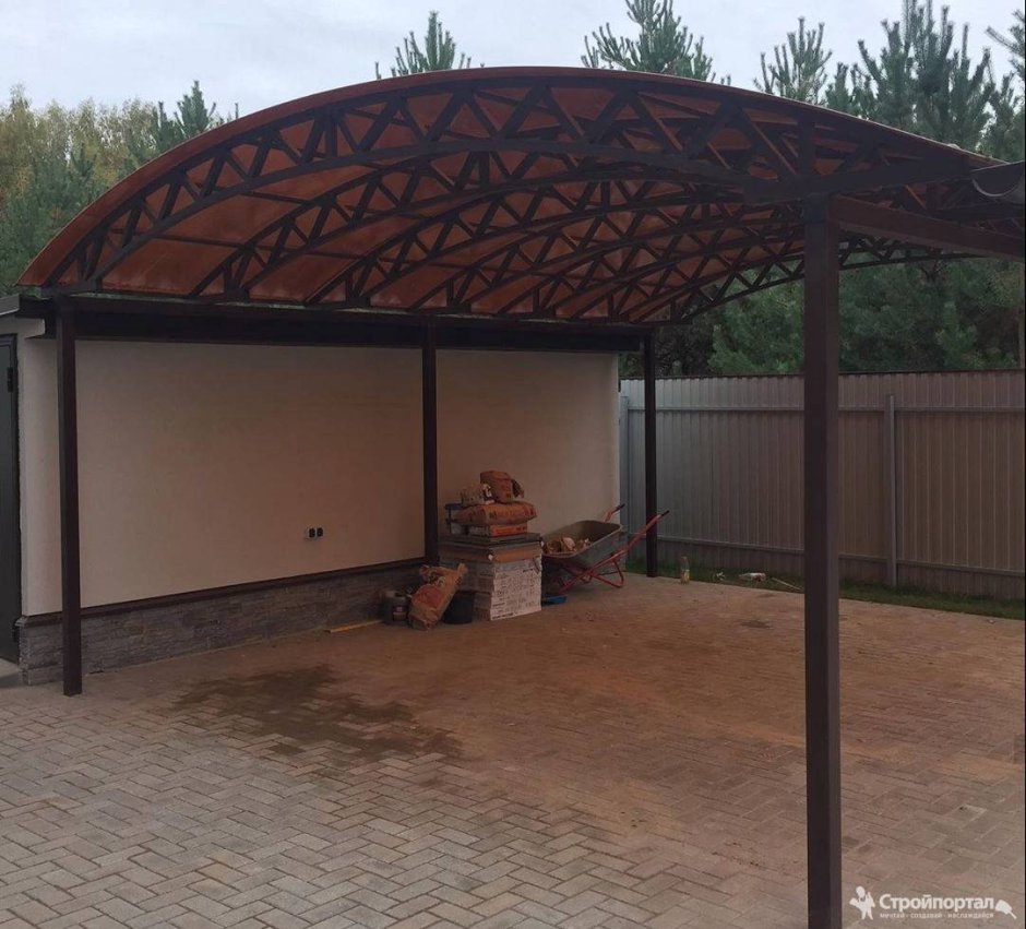 Навес из поликарбоната с хозблоком