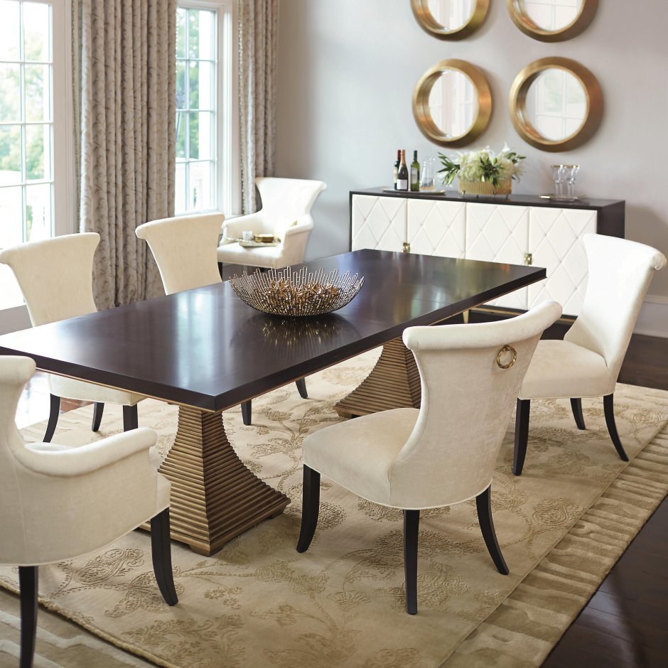 Обеденный стол Barnes Round Dining Table