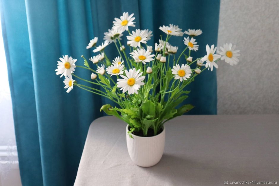 Ромашки из холодного фарфора