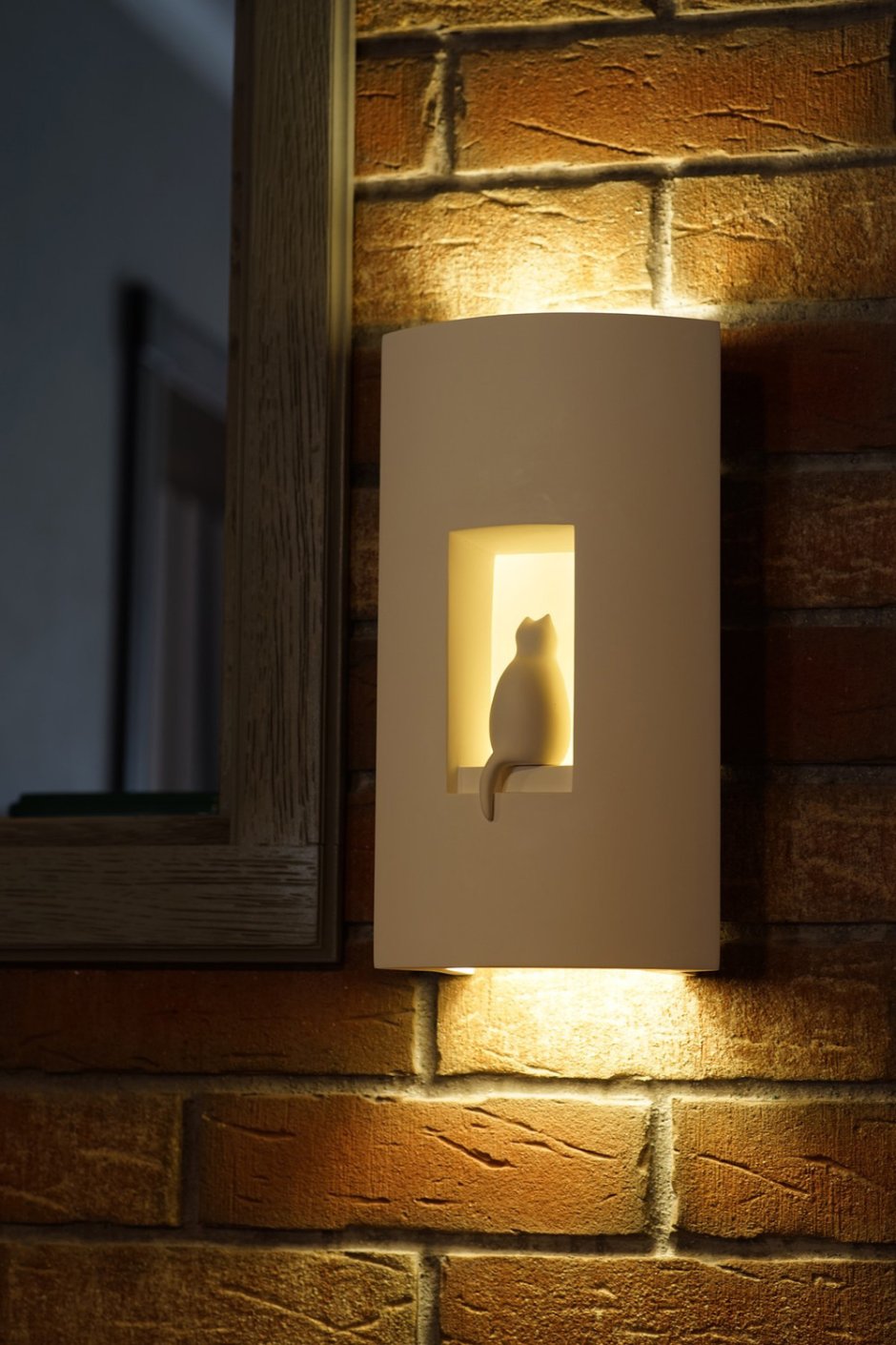 Светильник из гипса