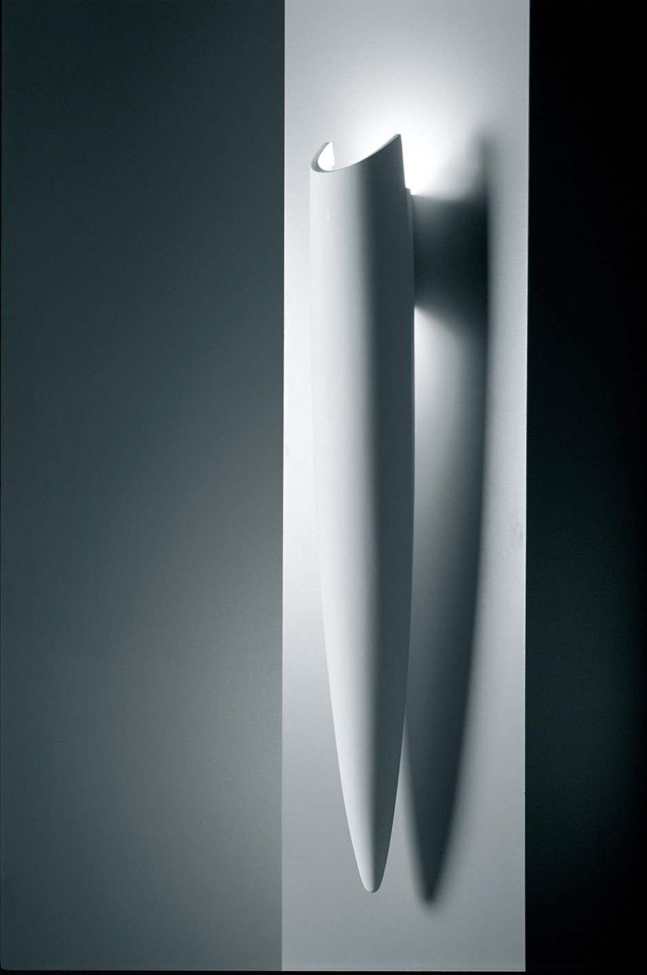 Гипсовые светильники настенные