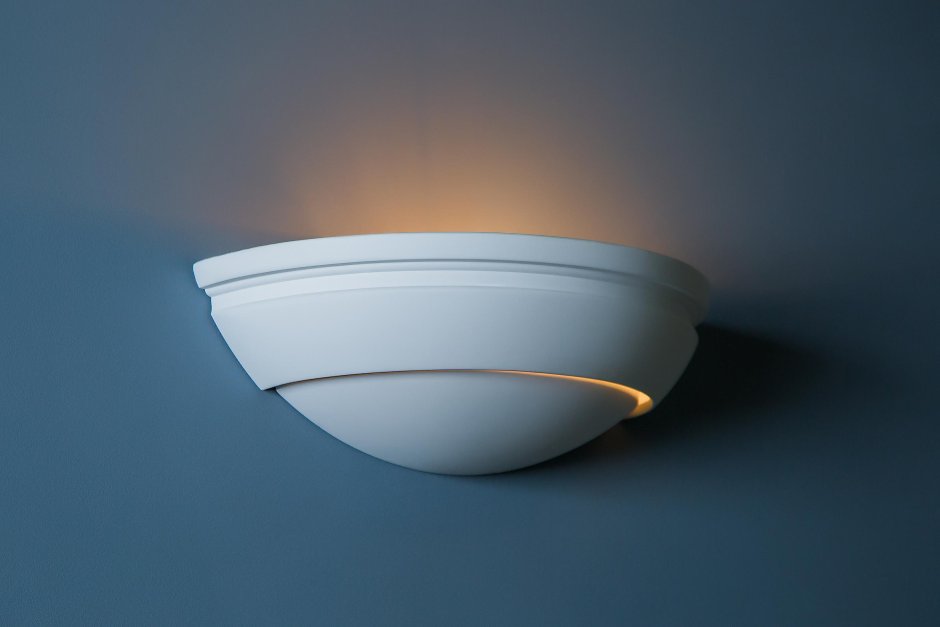 Светильник из гипса настенный