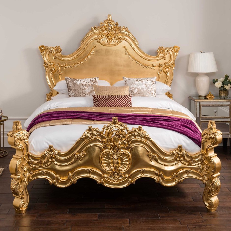 Кровать под золото