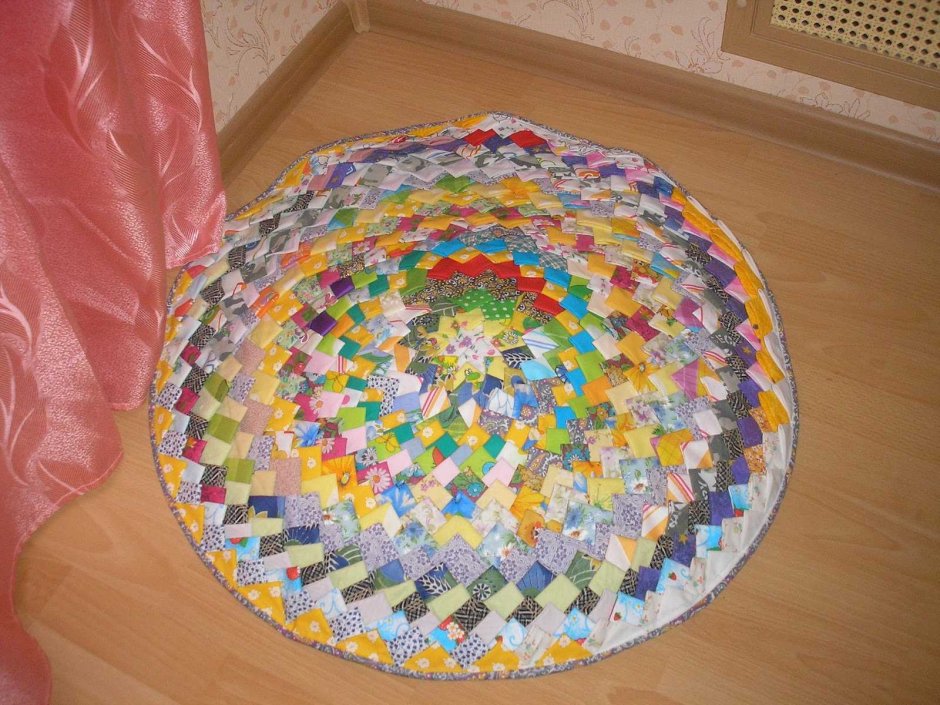 Коврик из лоскутков