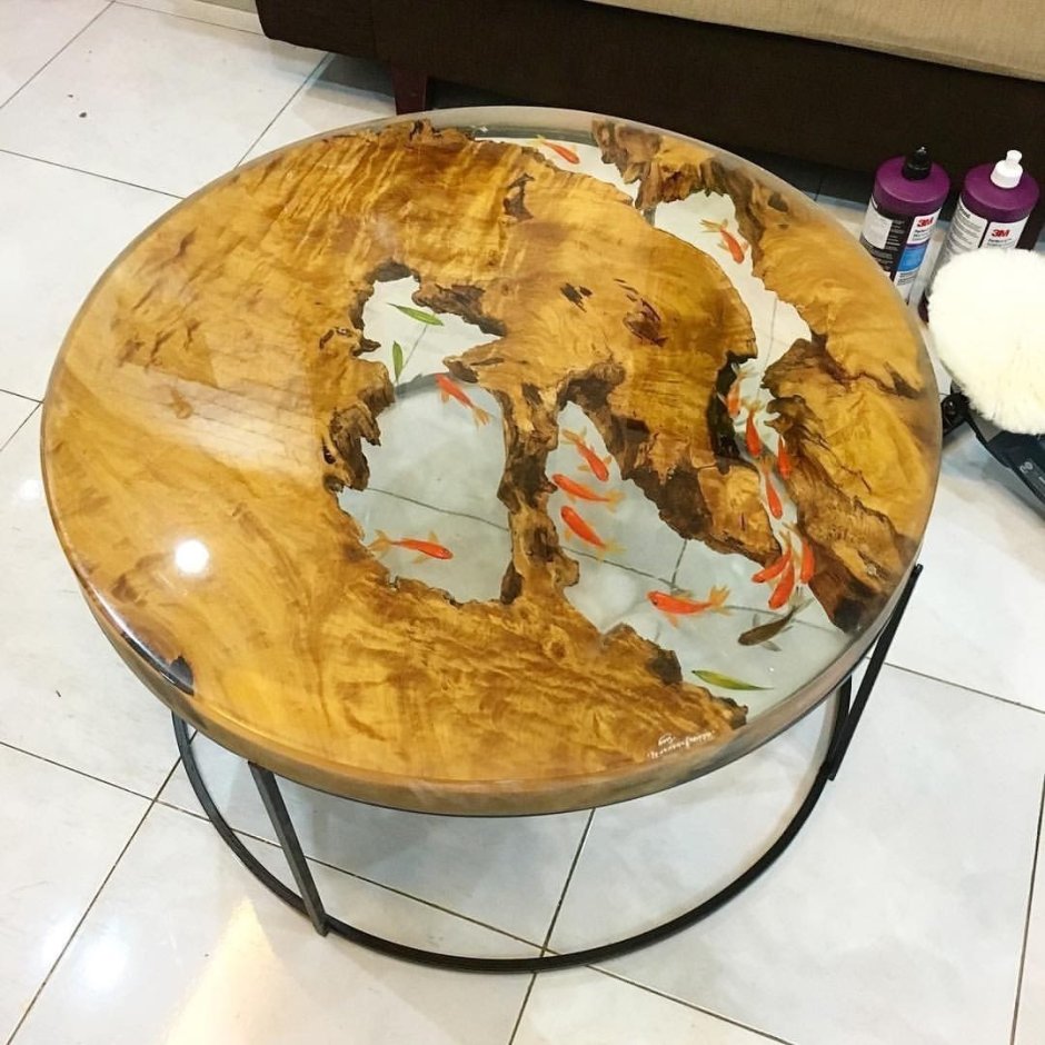 Столы из ипоксидной столы
