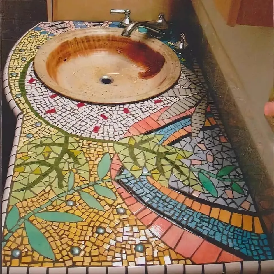 Мозаичные столешницы для ванной