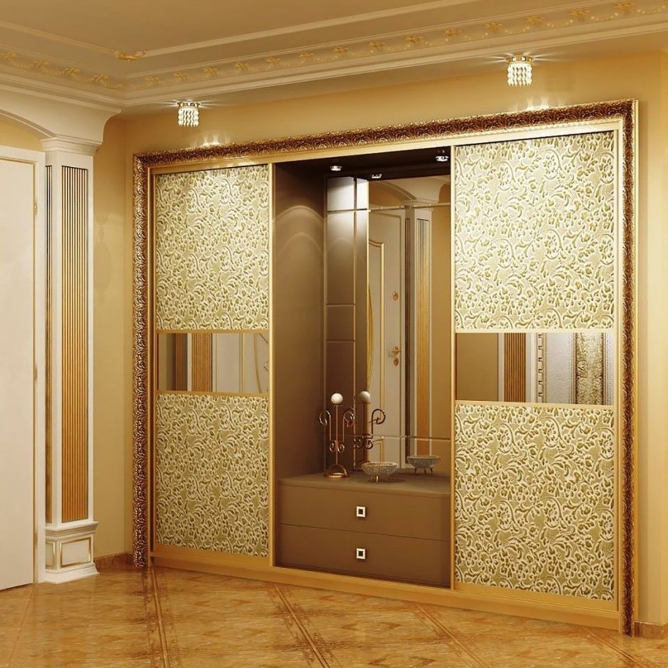 Встроенный шкаф-купе в прихожую