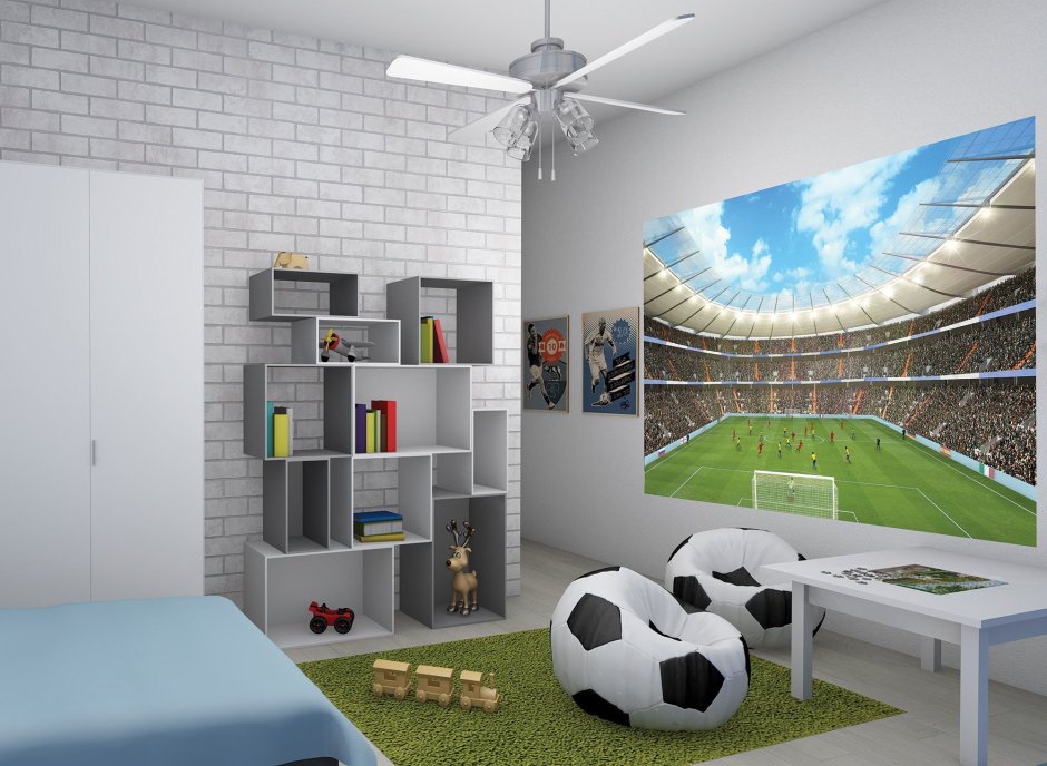 Детская спальня для мальчика с футболом