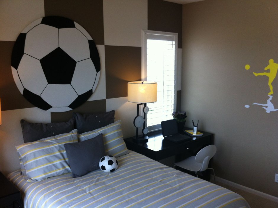 Футбольная комната для подростка