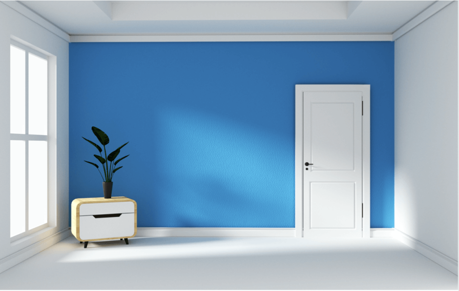 Пустая комната с голубыми стенами