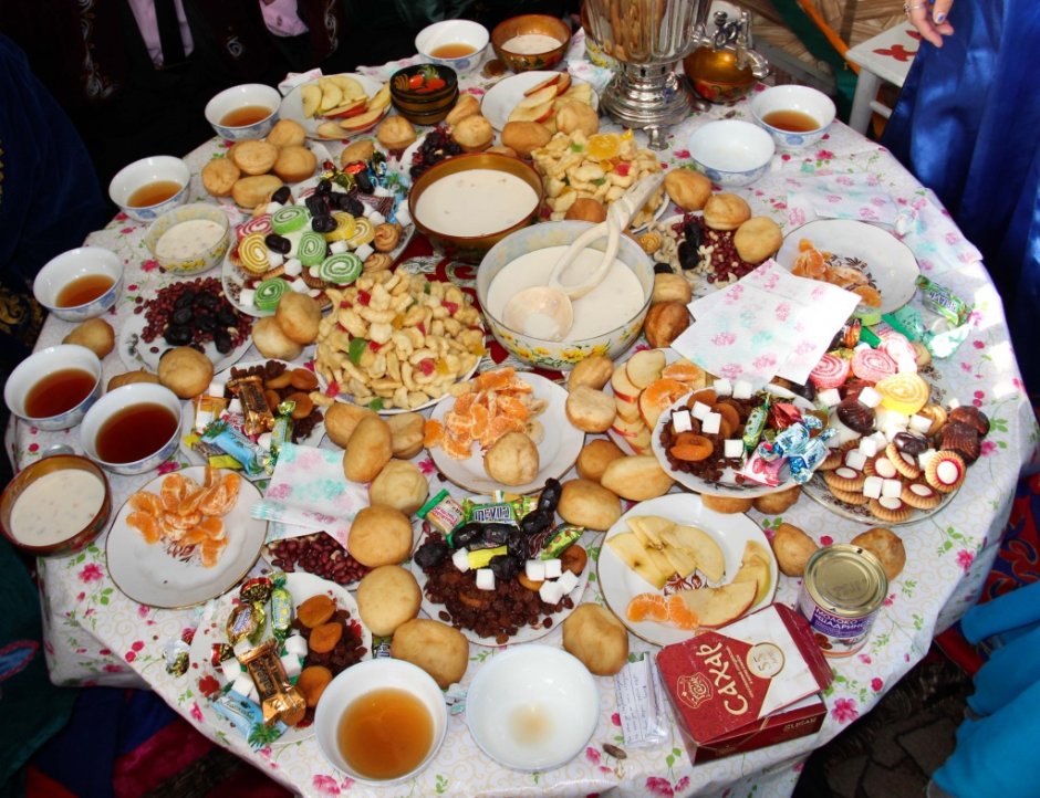 Казахский стол