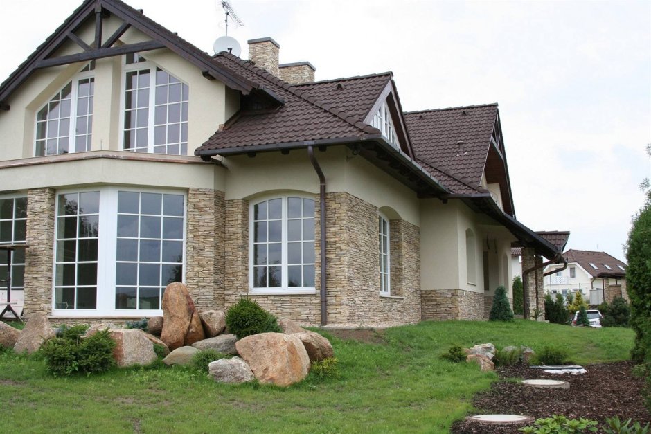 Коттедж из облицовочного камня
