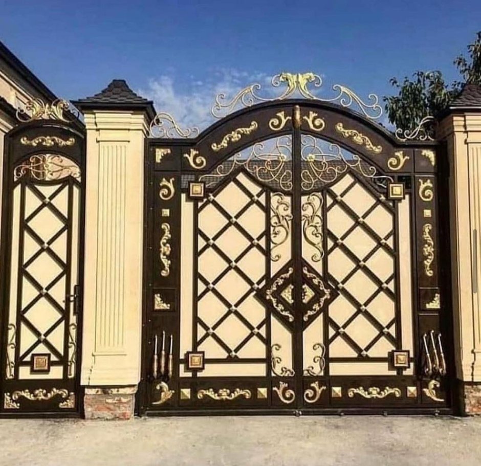 Ворота в Назрани
