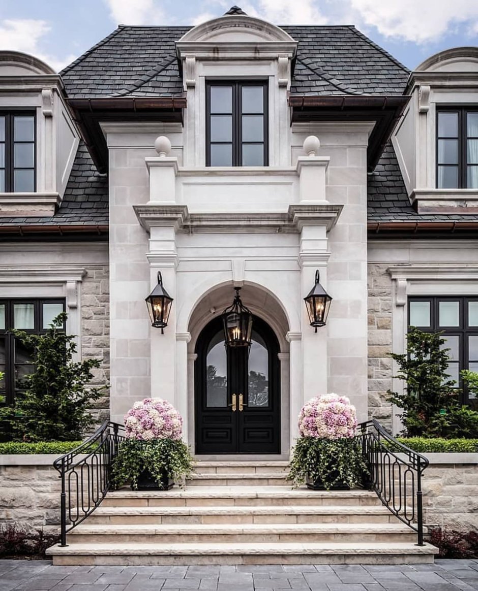 Красивые фасады домов