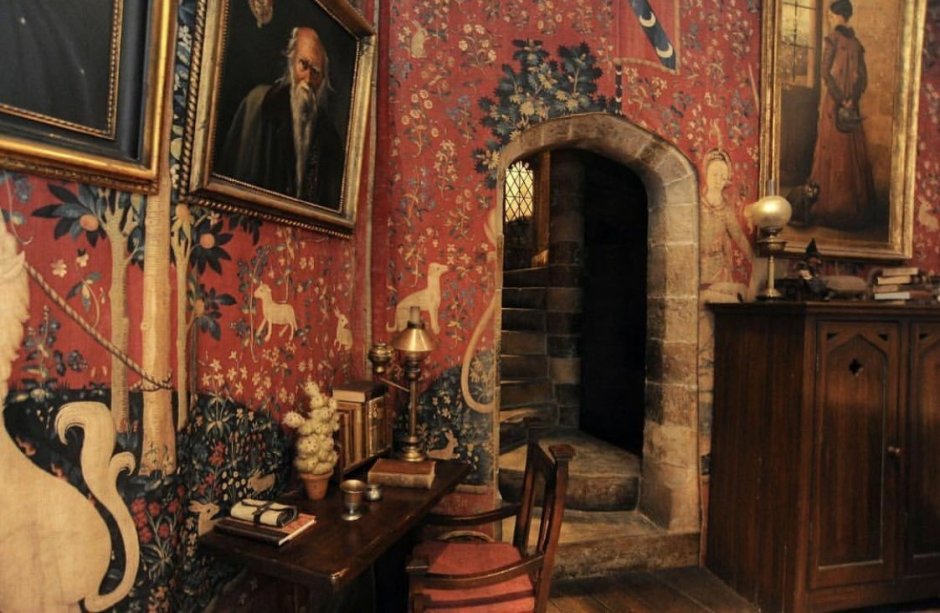 Gryffindor common Room