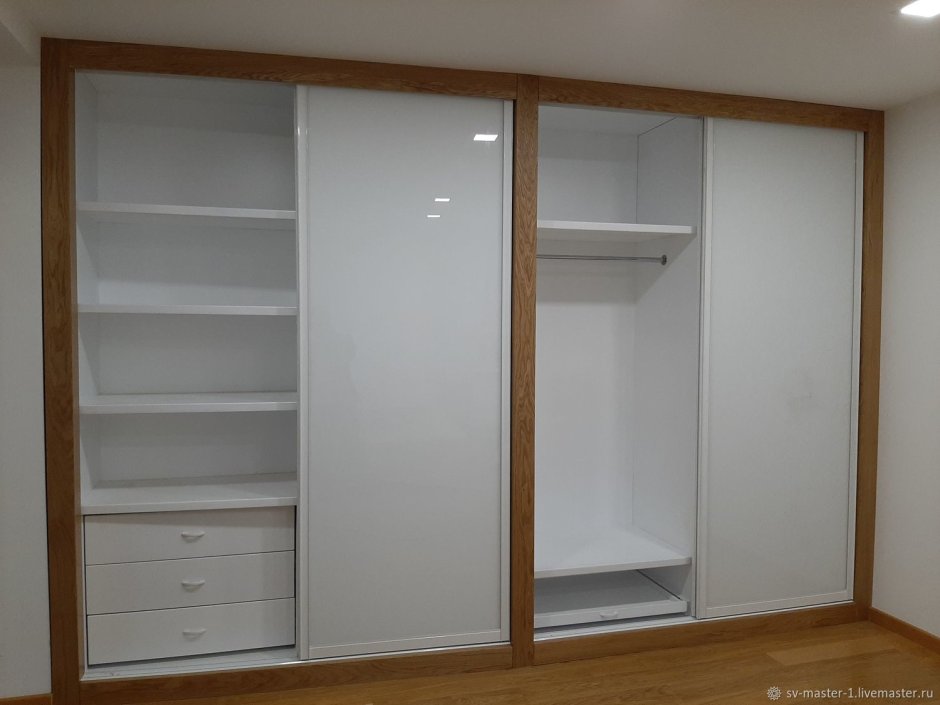 Шкаф переменной глубины