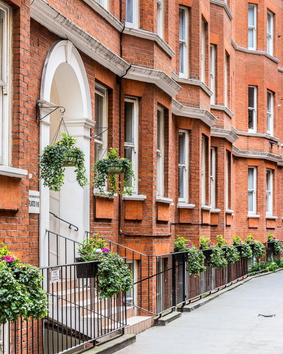 Лондон улицы с кирпичными домами