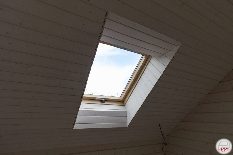 Откосы Velux с вагонкой