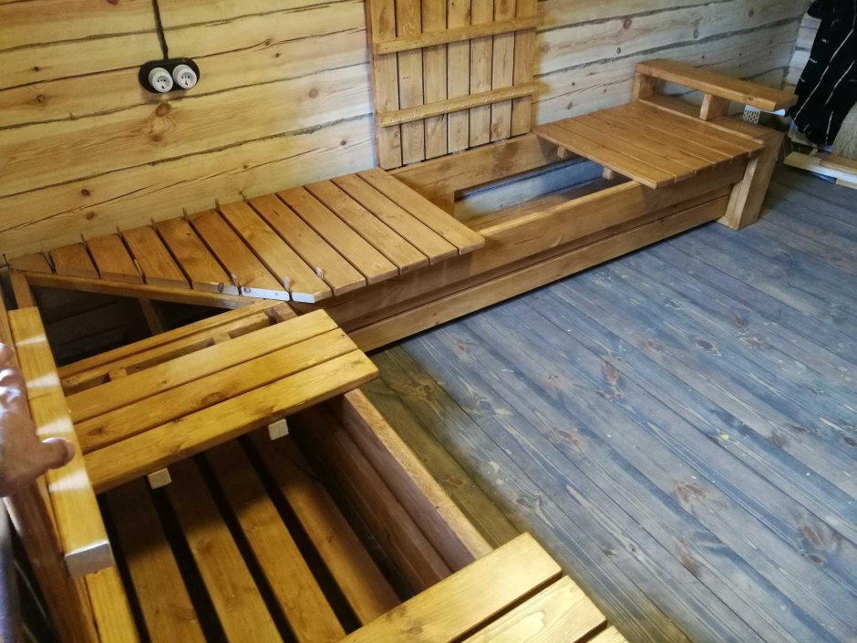Диванчик в предбанник